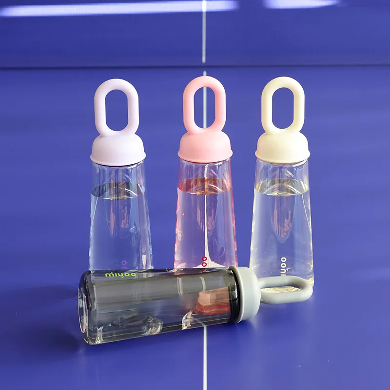 Large Capacity Sports Water Bottle with Stylish Round Ring Handle