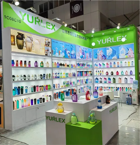 Global Reach: YURLEX Steals the Spotlight at the International Trade Fair with Trendy New Collections